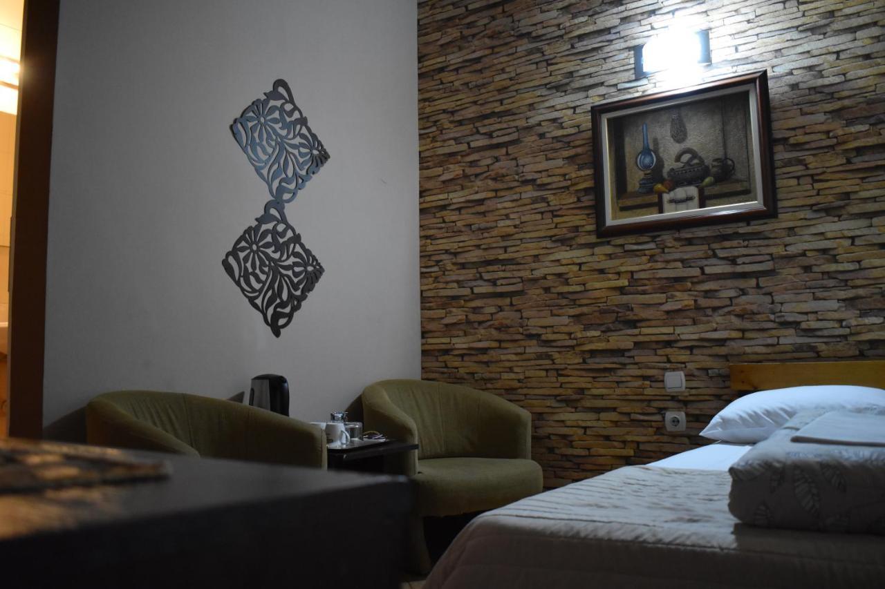 Guest House Kozle Skopje Exterior photo
